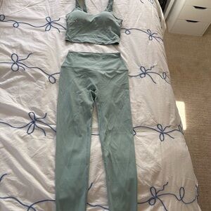 Sea Green Lululemon Align tank and Legging Set